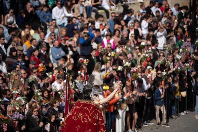 GALERÍA | Así ha sido el encuentro de Jesús Resucitado y su madre en la Plaza Mayor