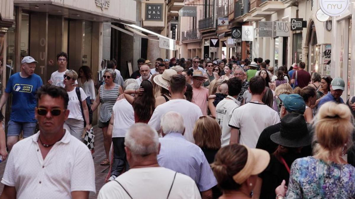 La calle San Miguel de Palma, llena de gente.