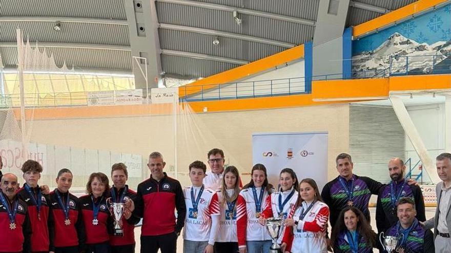 Histórico bronce nacional de Los Compadres en curling