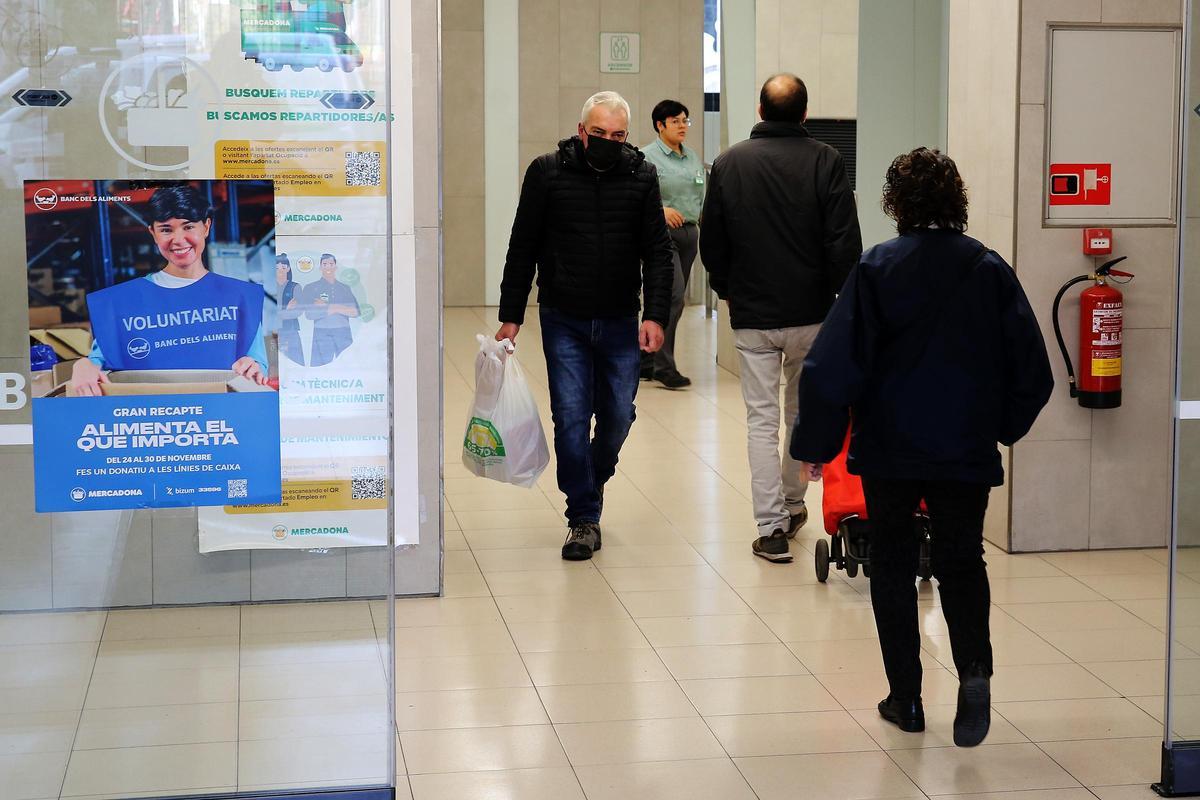 Inician la campaña solidaria para el Banco de Alimentos en Barcelona