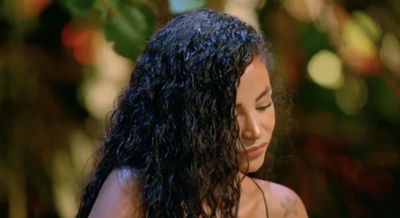 Mayeli reconoce estar embarazada en la hoguera de confrontación