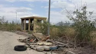 Los ecologistas reclaman paralizar una urbanización en Benferri junto a la rambla más peligrosa de la Vega Baja