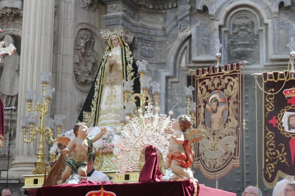 Coronación de la Virgen de la Soledad en la plaza Belluga