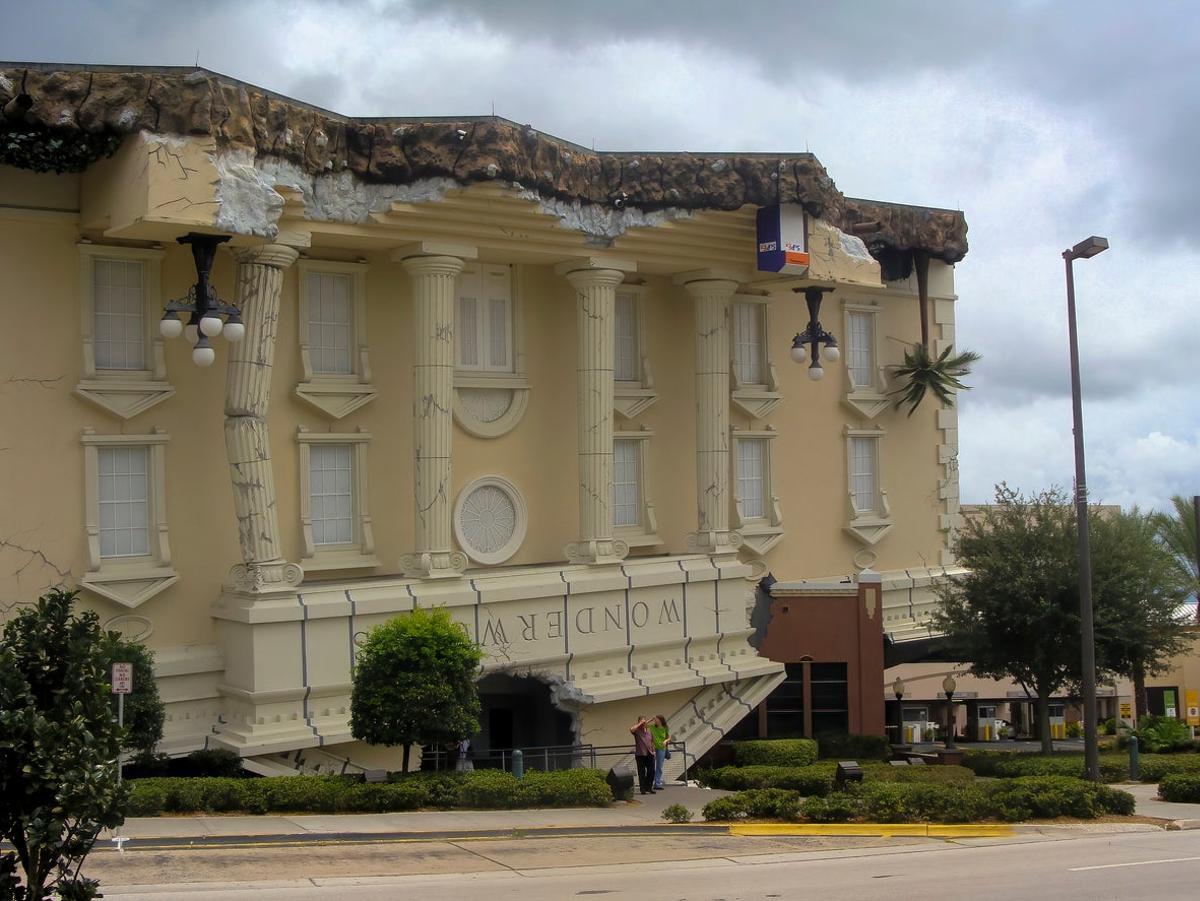 WonderWorks, el edificio al revés de Orlando