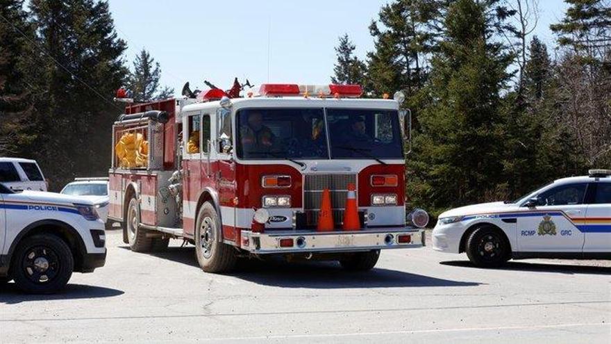 Un policía muere en un tiroteo en Nueva Esocia, Canadá