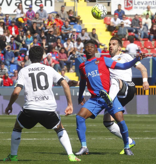 Derbi Levante-Valencia, las fotos de los mejores m