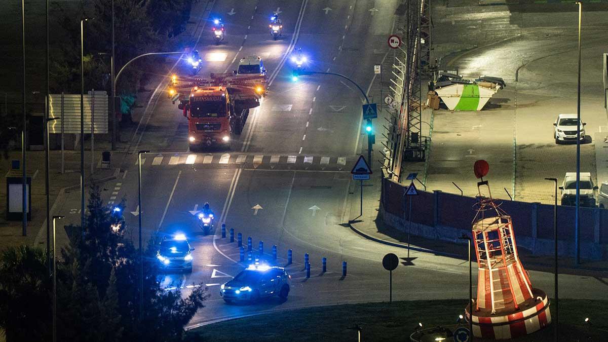 Traslado-de-la-tuneladora-de-la-línea-L8-entre-Sant-Boi-de-Llobregat-y-Barcelona..jpg