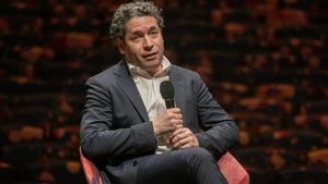 El venezolano Gustavo Dudamel, en su presentación como director de la Orquesta Filarmónica de Nueva York. 