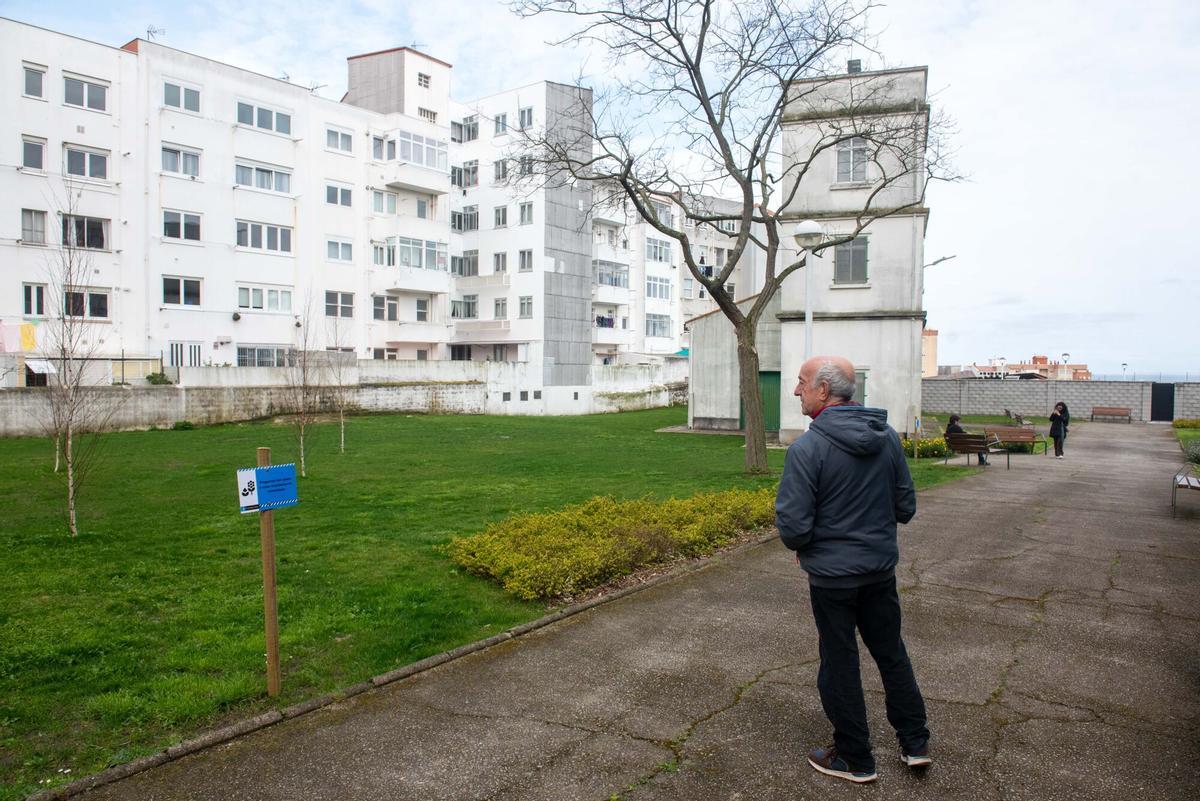 El espacio verde de uno de los barrios con mayor densidad de población de A Coruña ya se encuentra abierto al público.