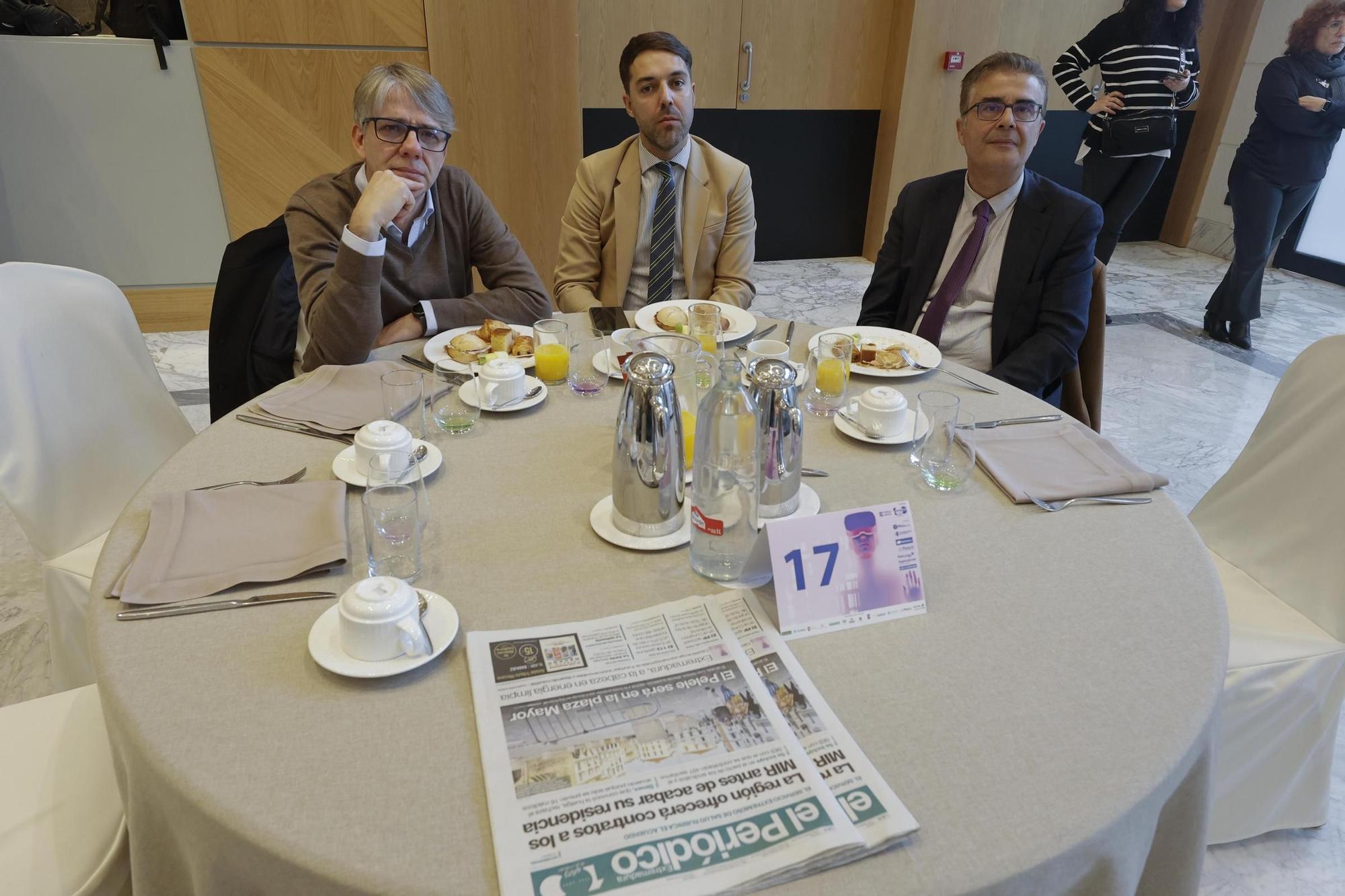 GALERÍA | Las imágenes de Futuribles Extremadura 'Energía y desarrollo industrial'