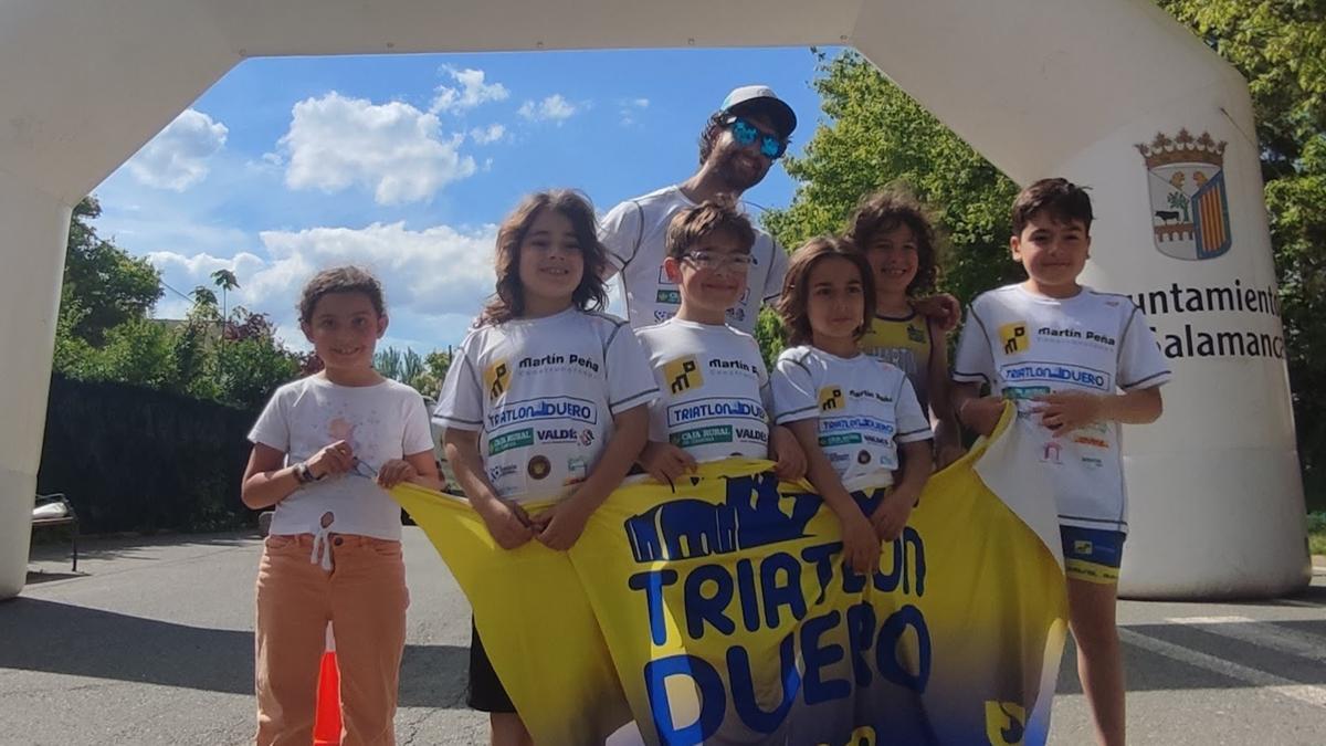 Los componentes de la Escuela Triduero