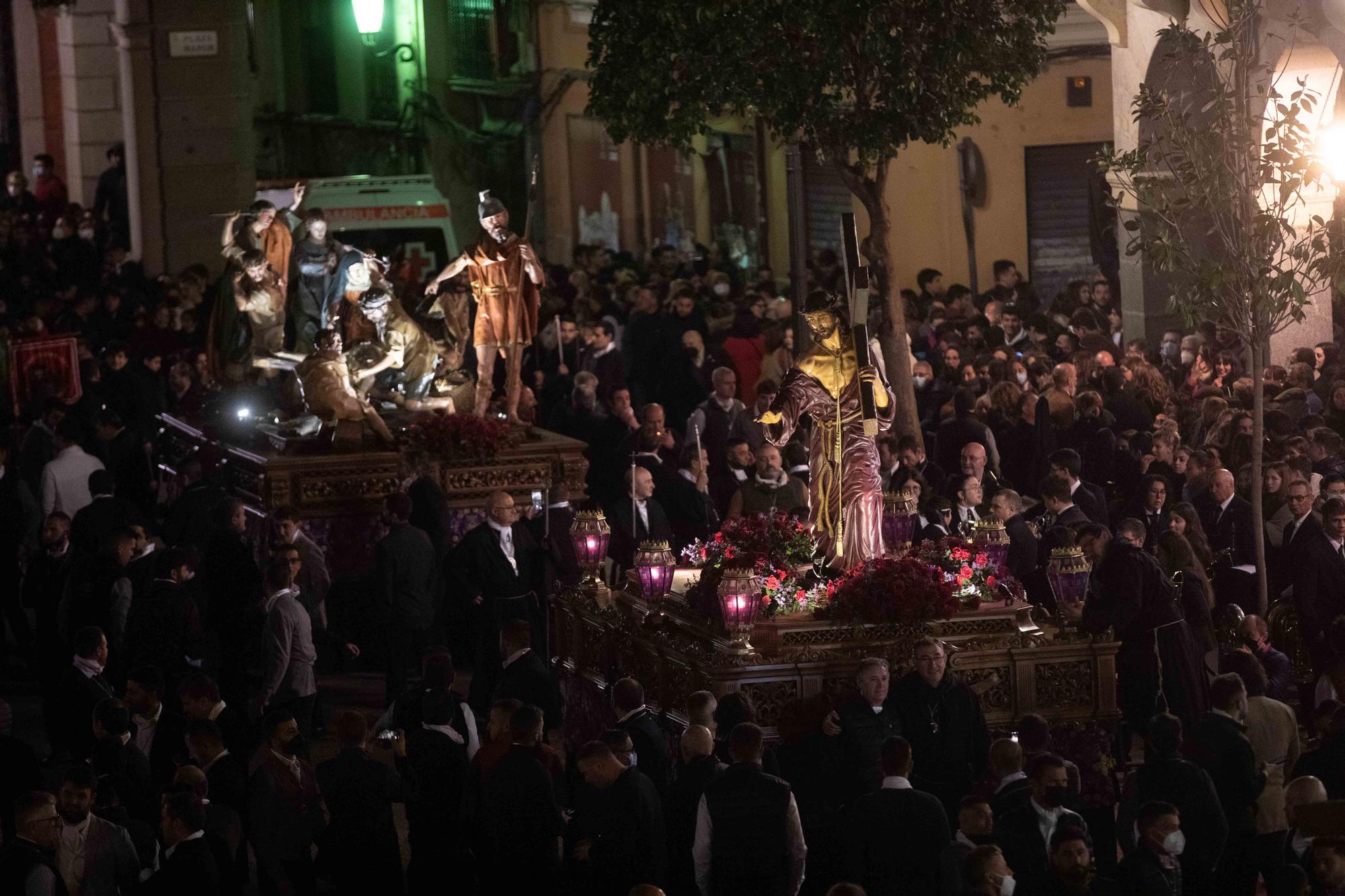 GALERÍA | Las mejores imágenes de la histórica salida de la Cofradía de Jesús Nazareno