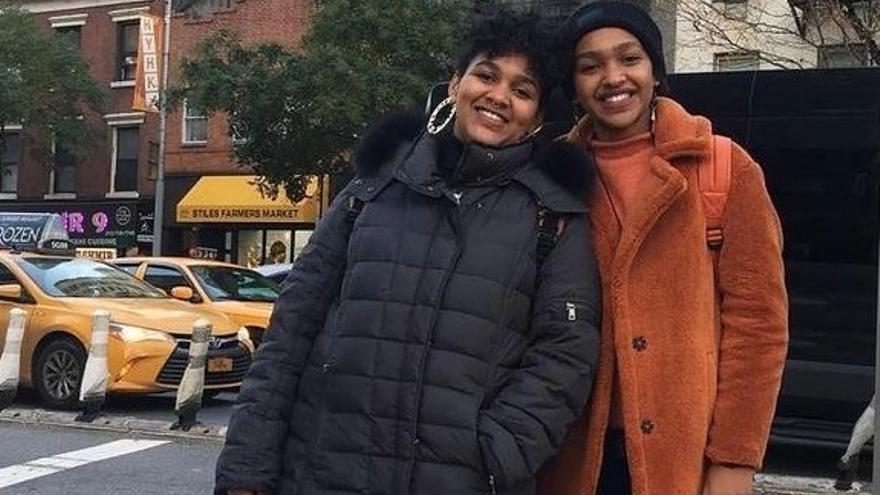 Beza y Shalom en una foto reciente en su viaje a Nueva York.
