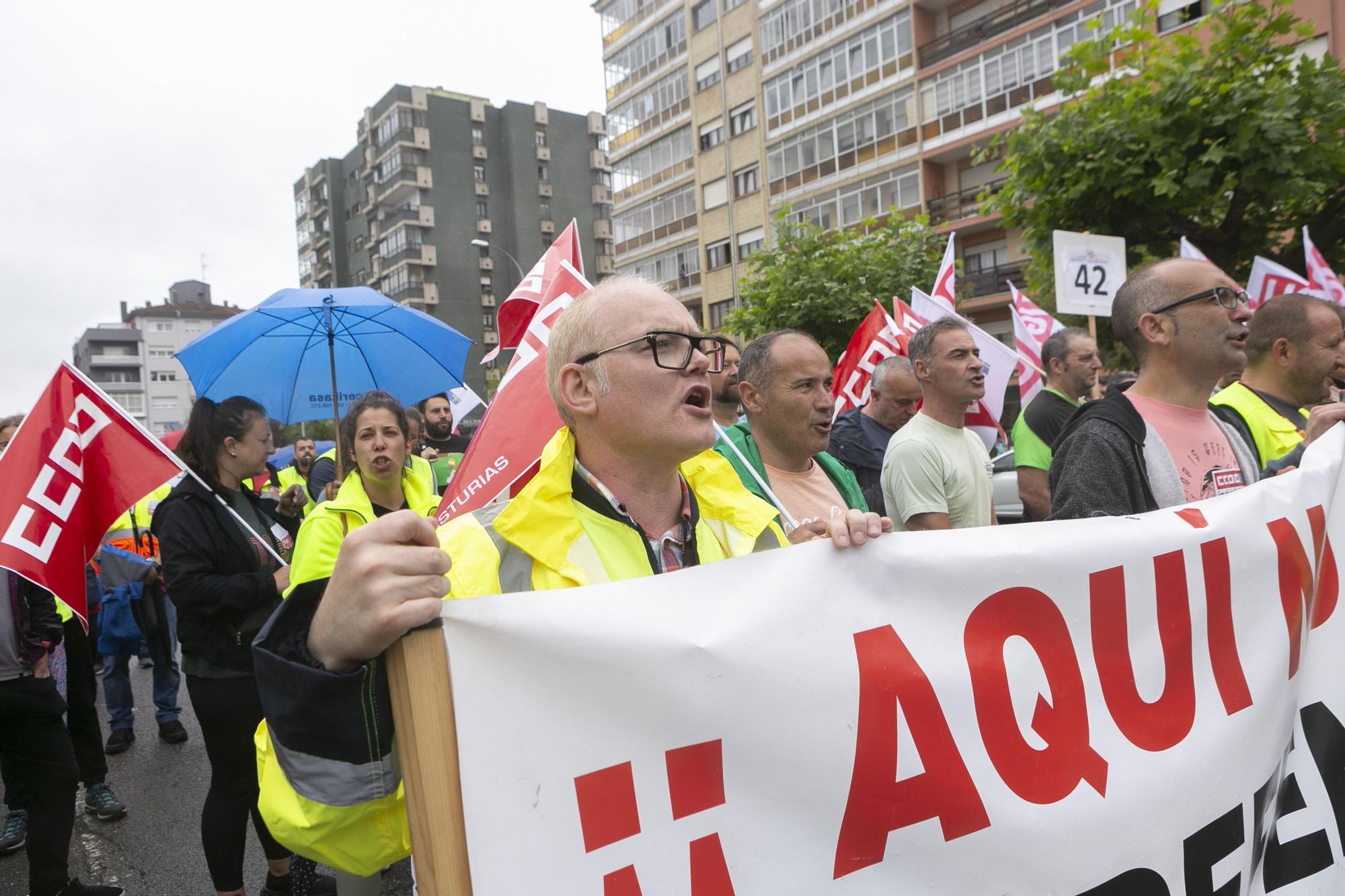 EN IMÁGENES: así transcurrió la marcha de los trabajadores de Saint-Gobain