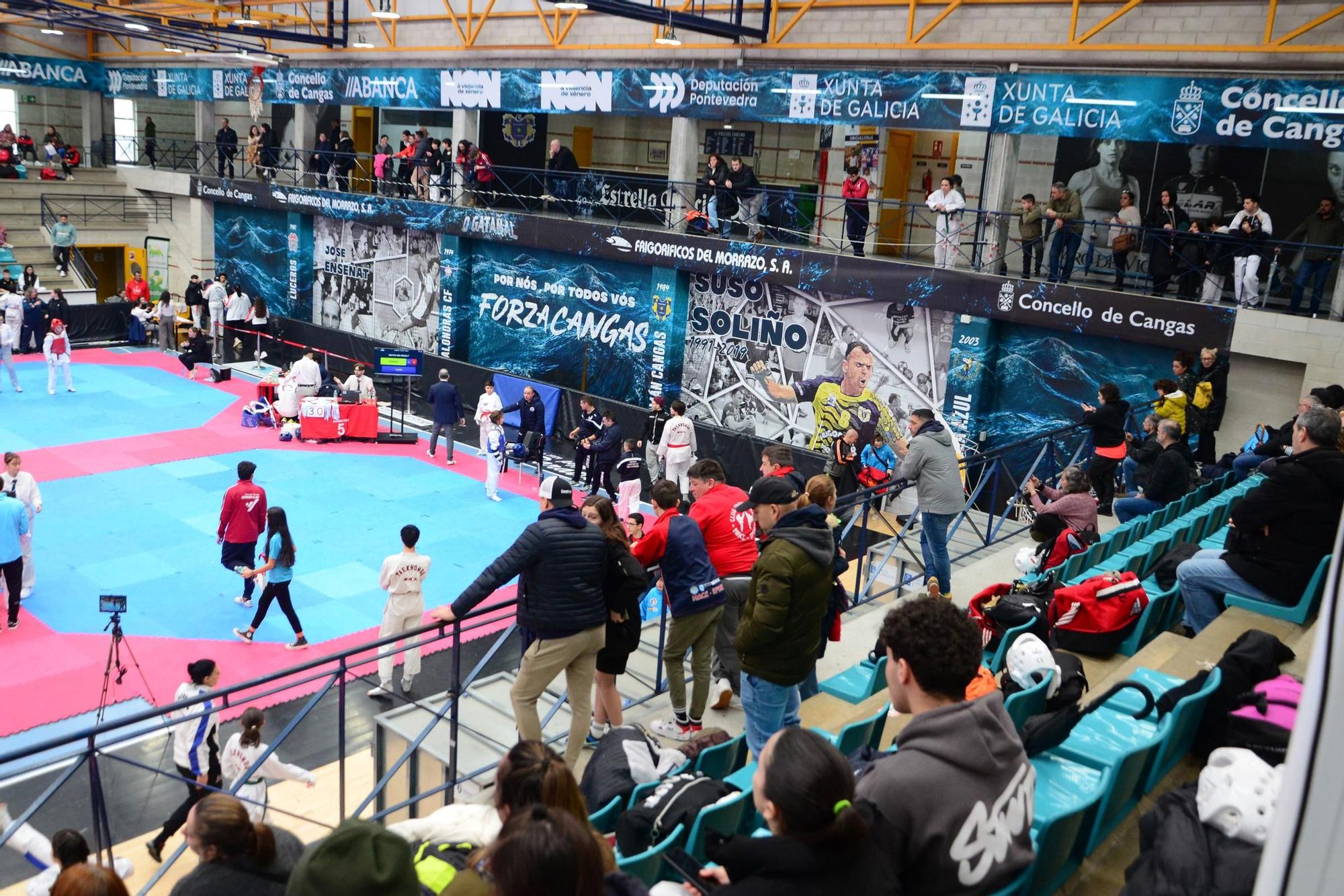 El Campeonato Gallego de Promesas y Veteranos llena O Gatañal de aficionados al taekwondo