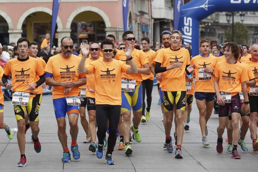 Carrera popular con Javier Gómez Noya, premio "Princesa de Asturias" de los Deportes 2016, en Avilés