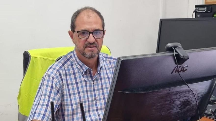 Salvador Méndez: «La retirada y destrucción de cada cayuco cuesta de 7.000 a 8.000 euros»