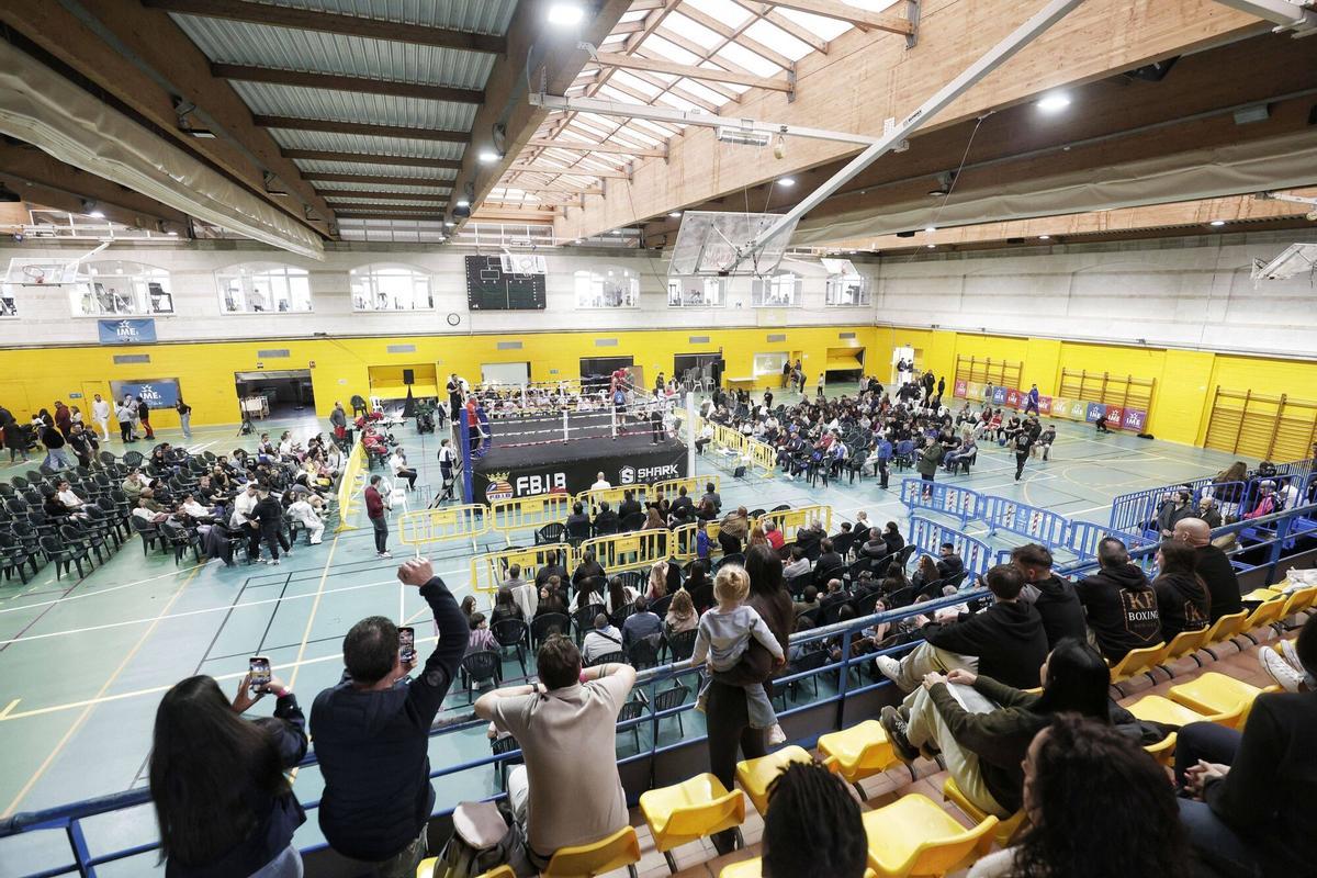 El Germans Escalas reunió a 30 boxeadoras en la primera edición del torneo ‘Queens of the Ring Baleares’