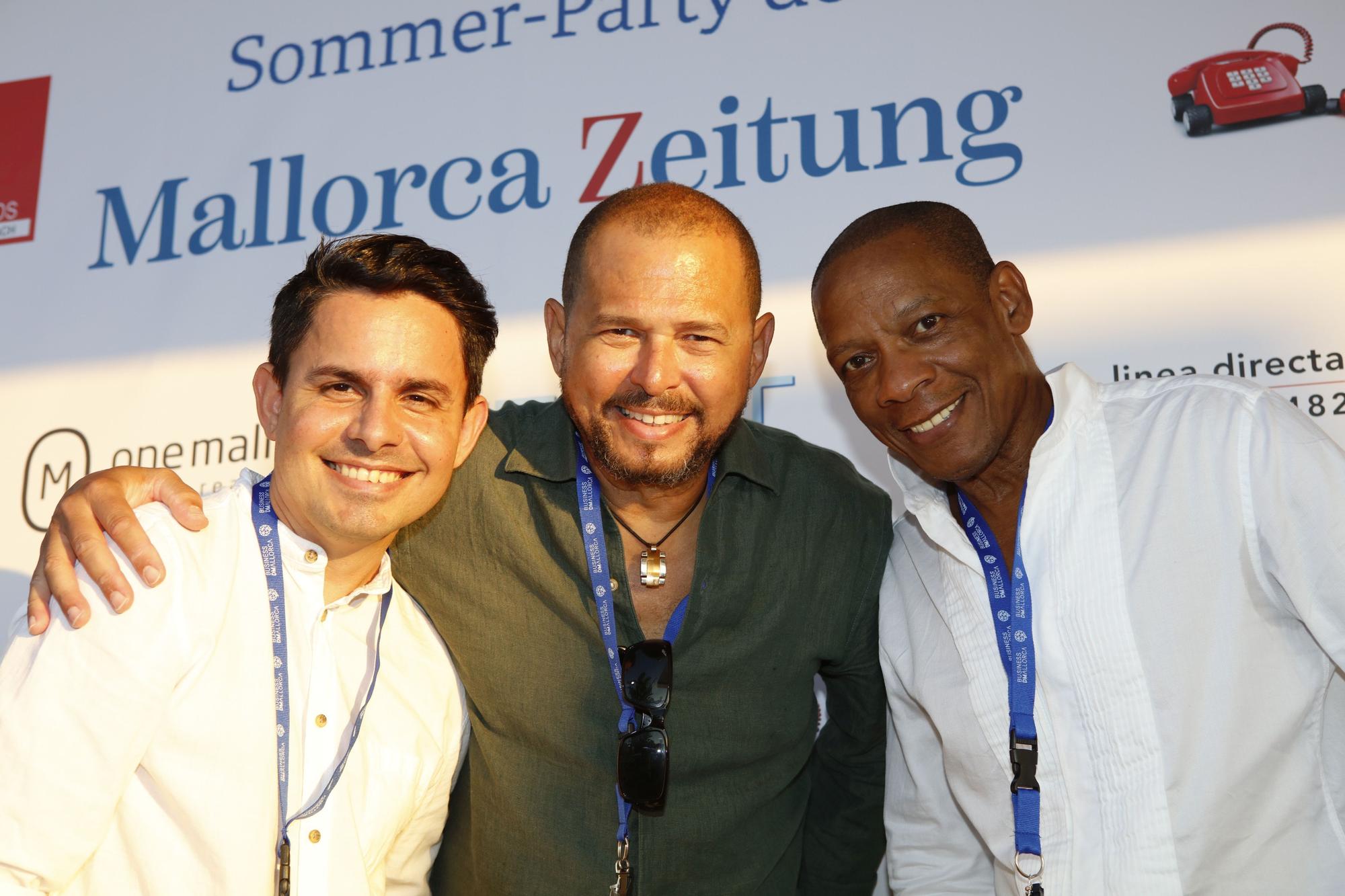 Sommerparty der Mallorca Zeitung - die Fotowand mit unseren Gästen