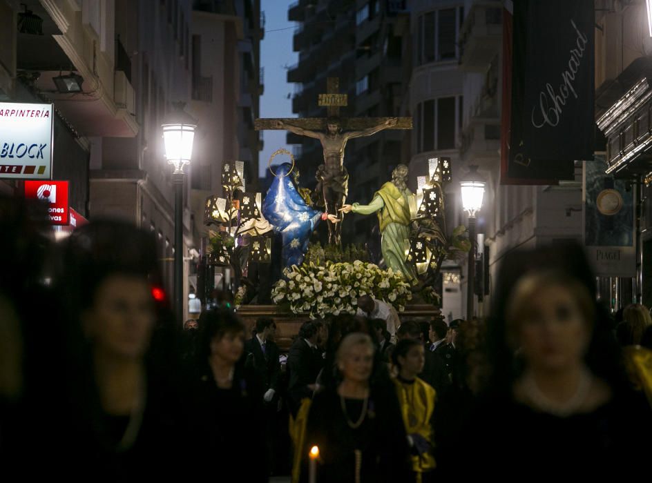 El Ecce-Hommo y La Amargura entre ciriales barrocos