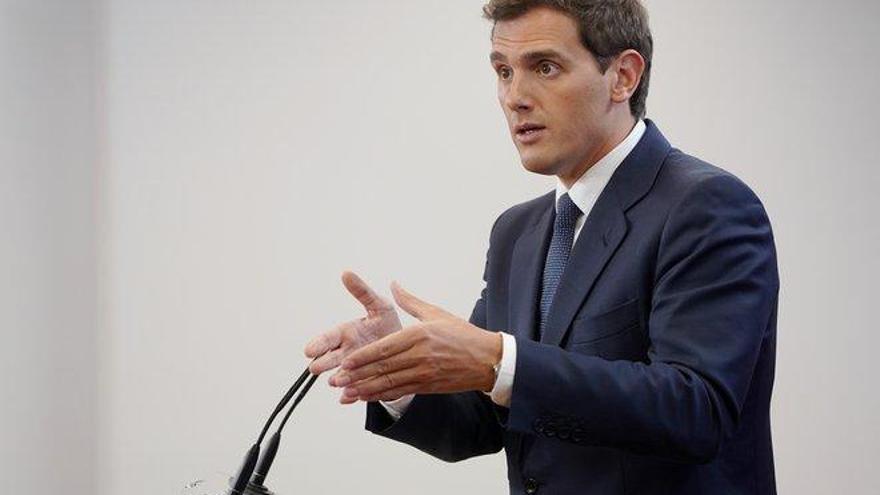 Rivera carga contra Valls: &quot;Macron apoya nuestros pactos&quot;
