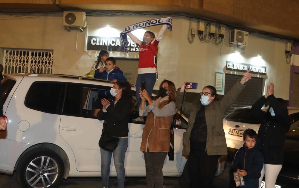 Llegada de CD Buñol tras clasificarse para la Copa del Rey