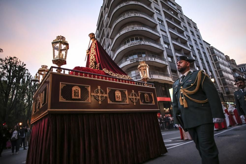 Procesión del Jesús Cautivo en la Semana Santa de Oviedo