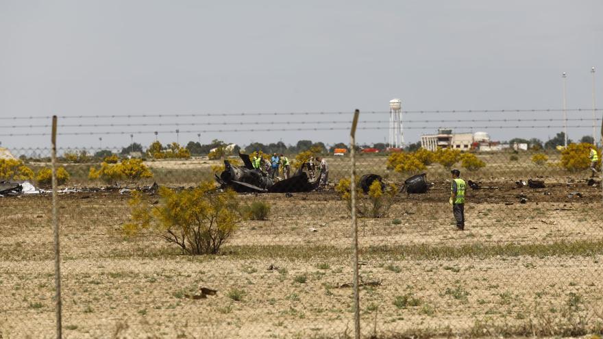 Vídeo sobre el terreno del caza estrellado en la base aérea de Zaragoza