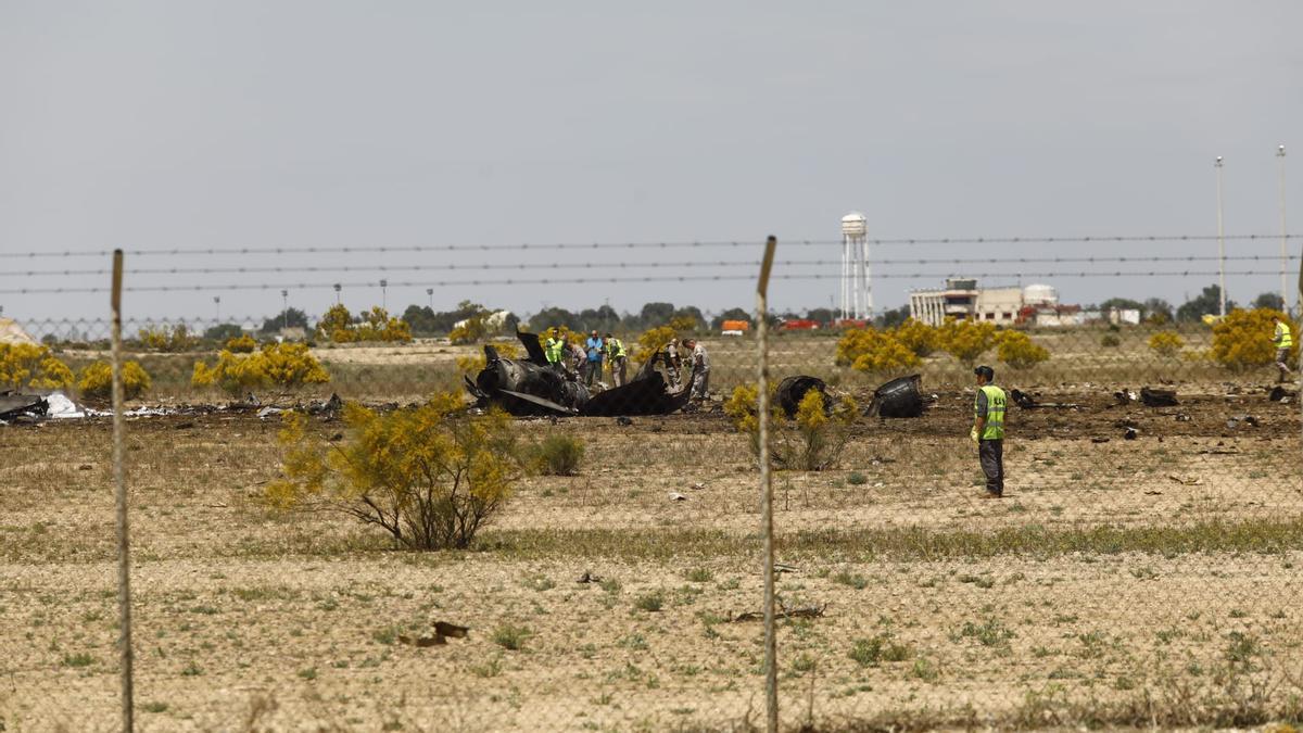 El caza estrellado en la base aérea de Zaragoza