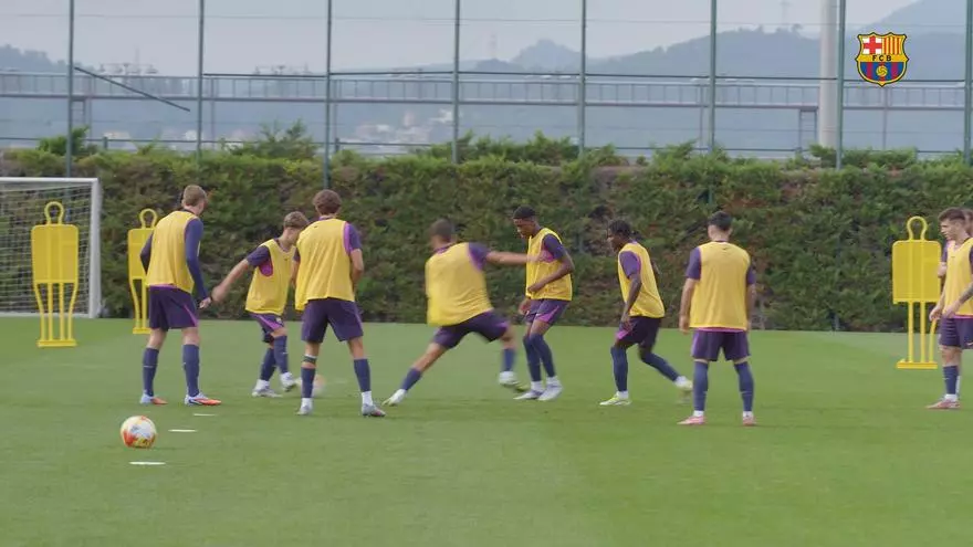 intensa sesión del Barça Atlètic para preparar el partido ante la UE Olot