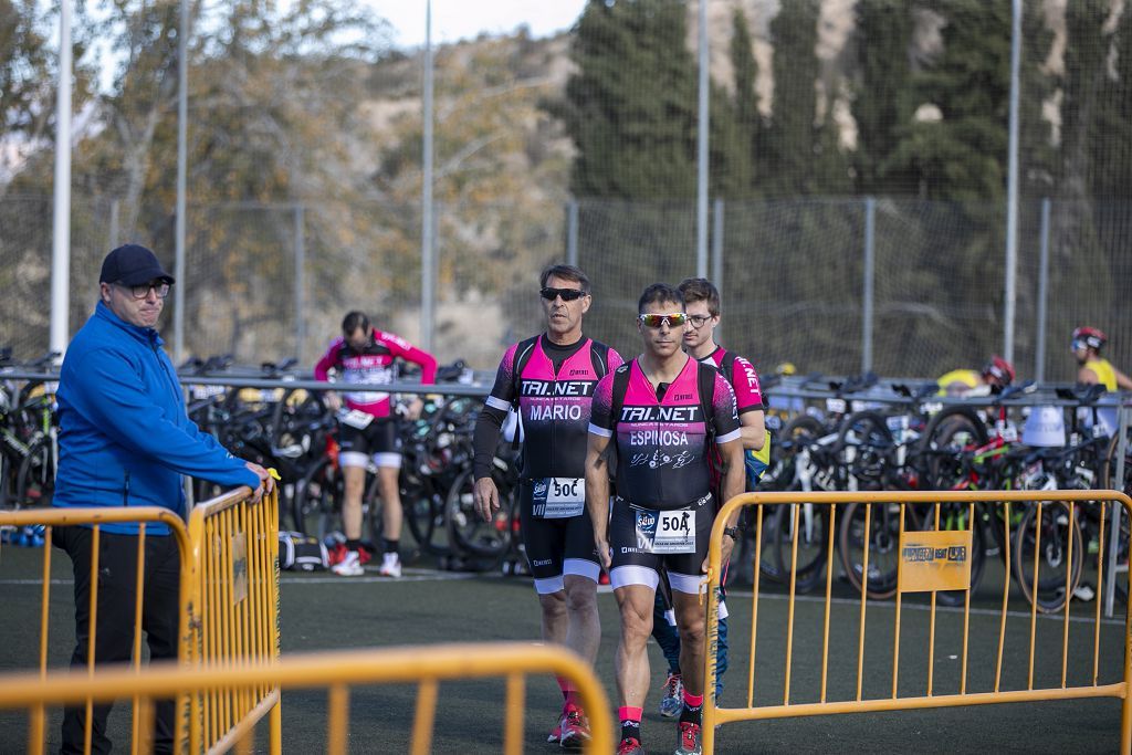 Duatlón en el campo de fútbol de Archena