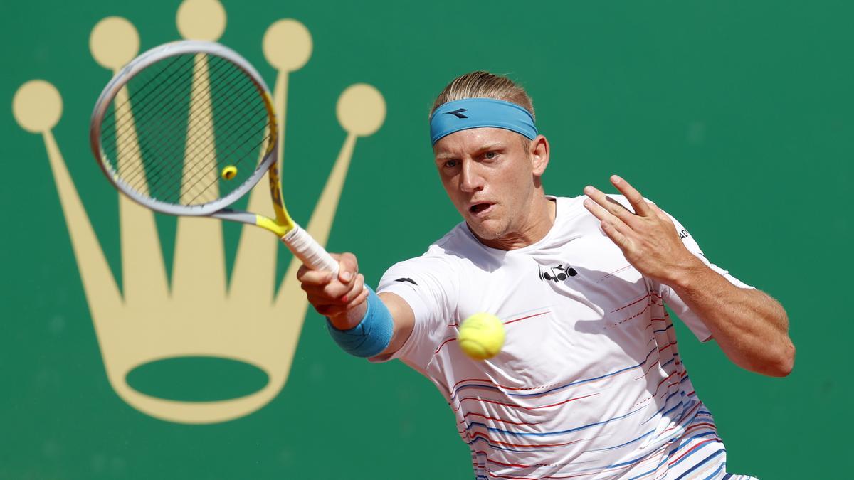 Davidovich está cuajando un gran Abierto de Montecarlo.