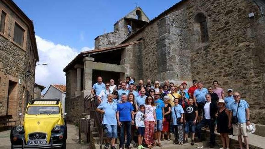 Participantes en la concentración.