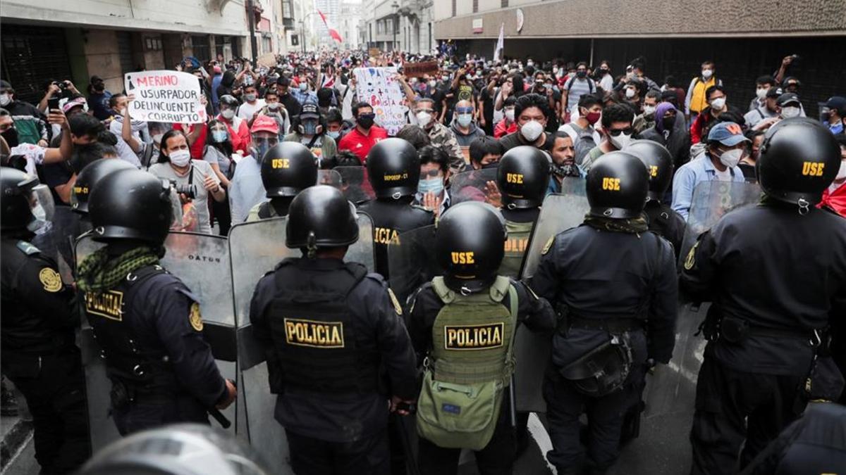 peru-manifestaciones-merino