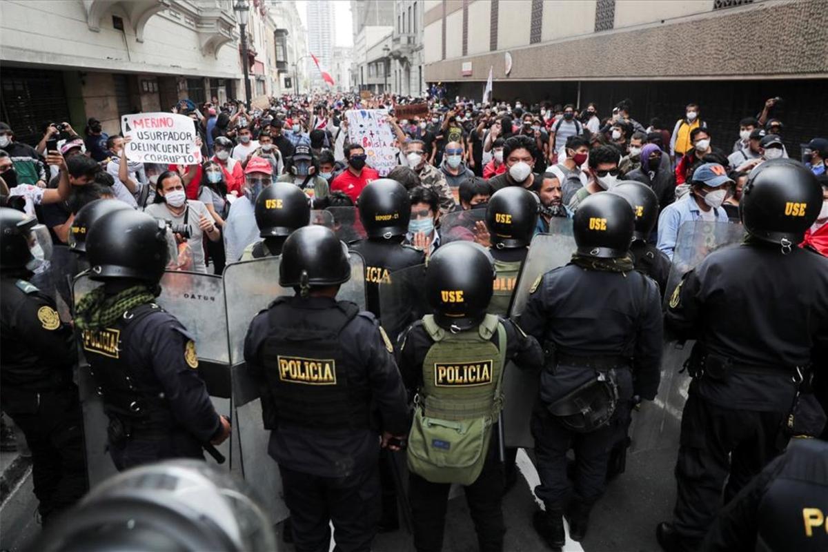 peru-manifestaciones-merino