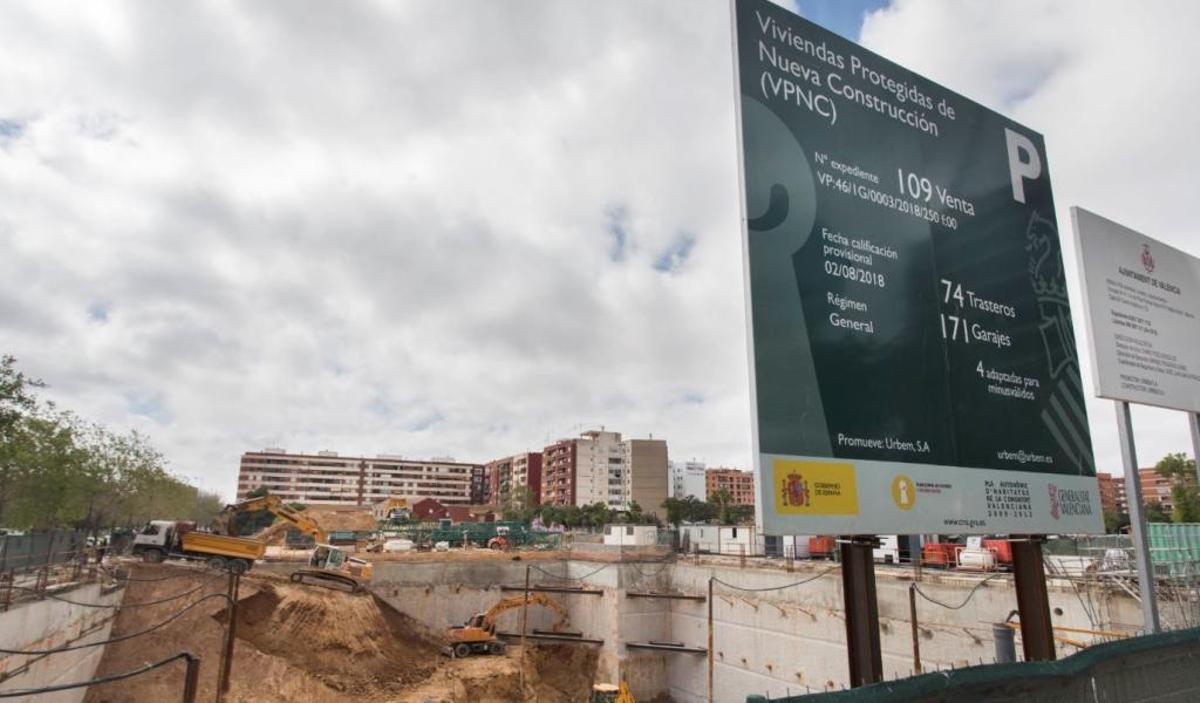 Imagen de archivo de las obras de una promoción de VPO.