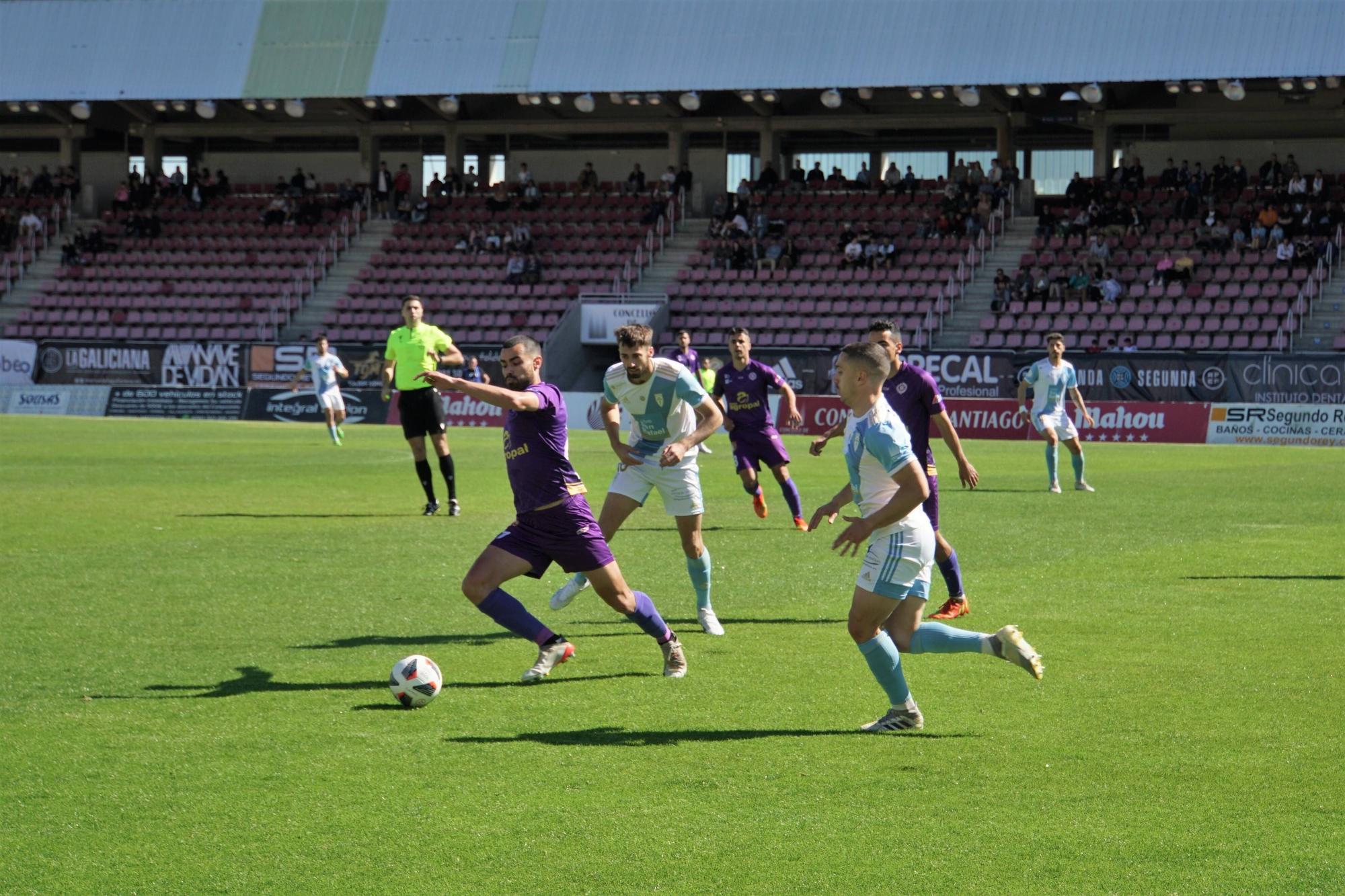 SD Compostela 3 - Palencia 0: las imágenes del partido