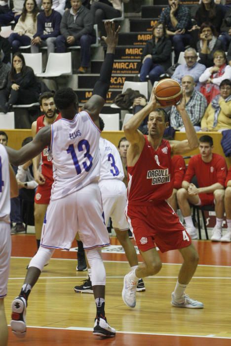 Les imatges del Bàsquet Girona - Alacant (52-46)