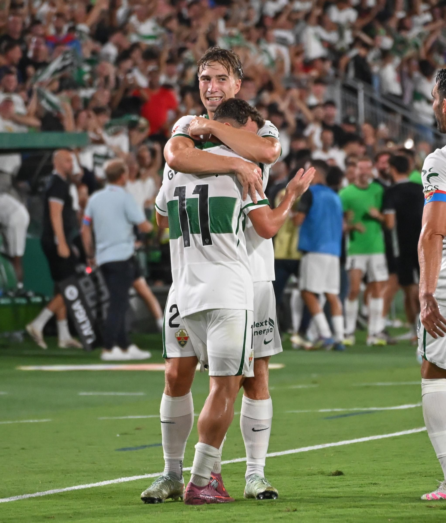 El Elche vuelve a Primera División con un empate frente al Betis (1-1)