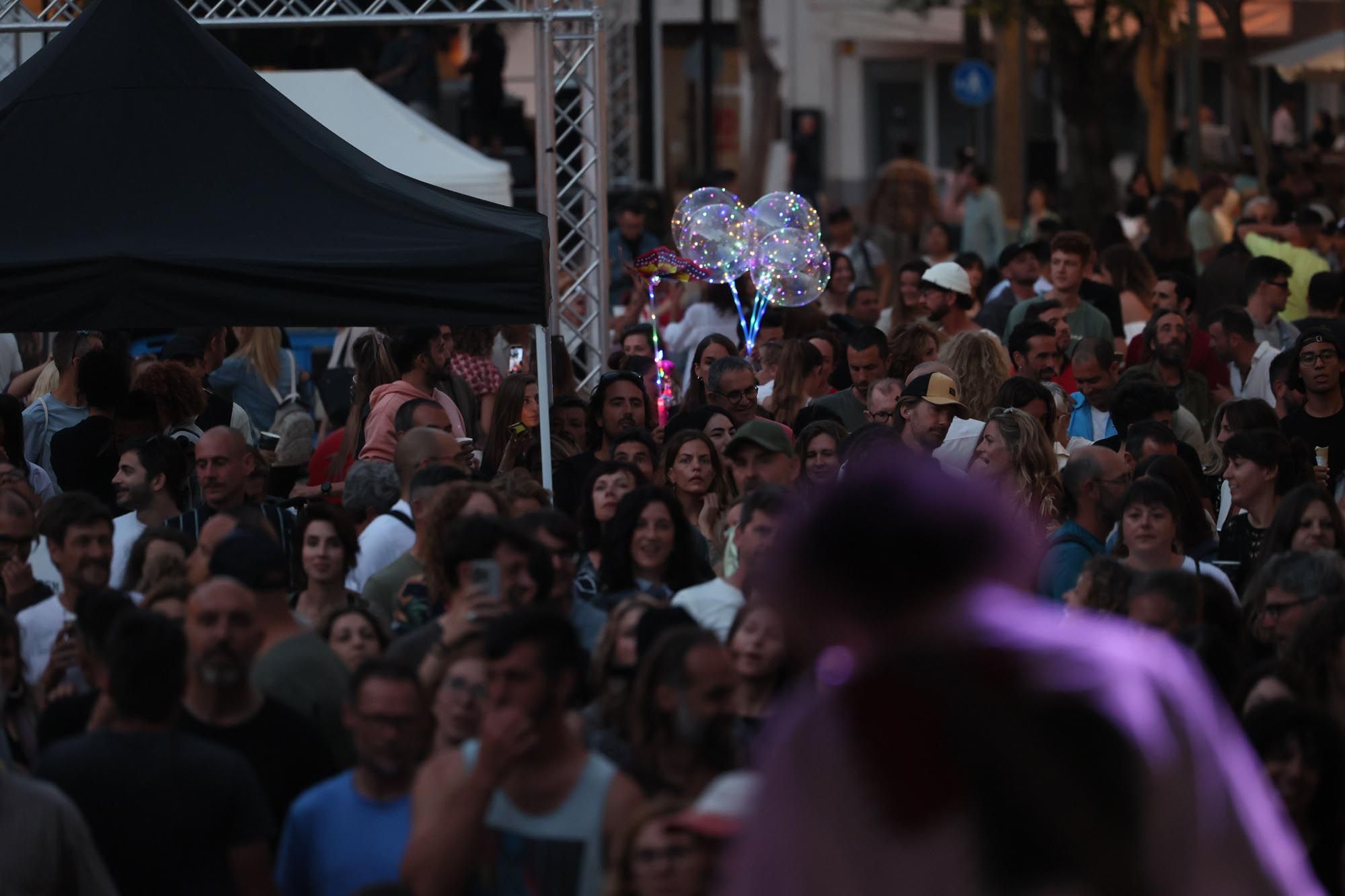 Sueños de Libertad de Ibiza sale a la calle en un año de transición