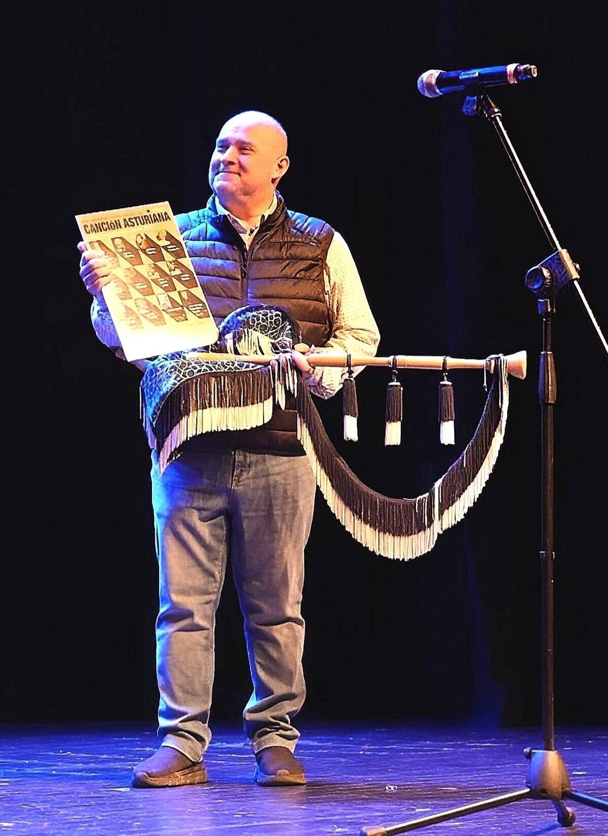 Juan Alfonso Fernández, galardón "Gaita Real" del XXXV Memorial Silvino Argüelles