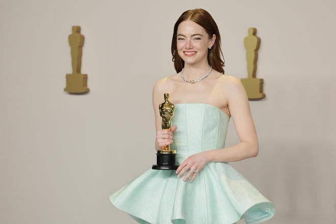 Las mejor vestidas en la alfombra roja de los Premios Oscar 2024