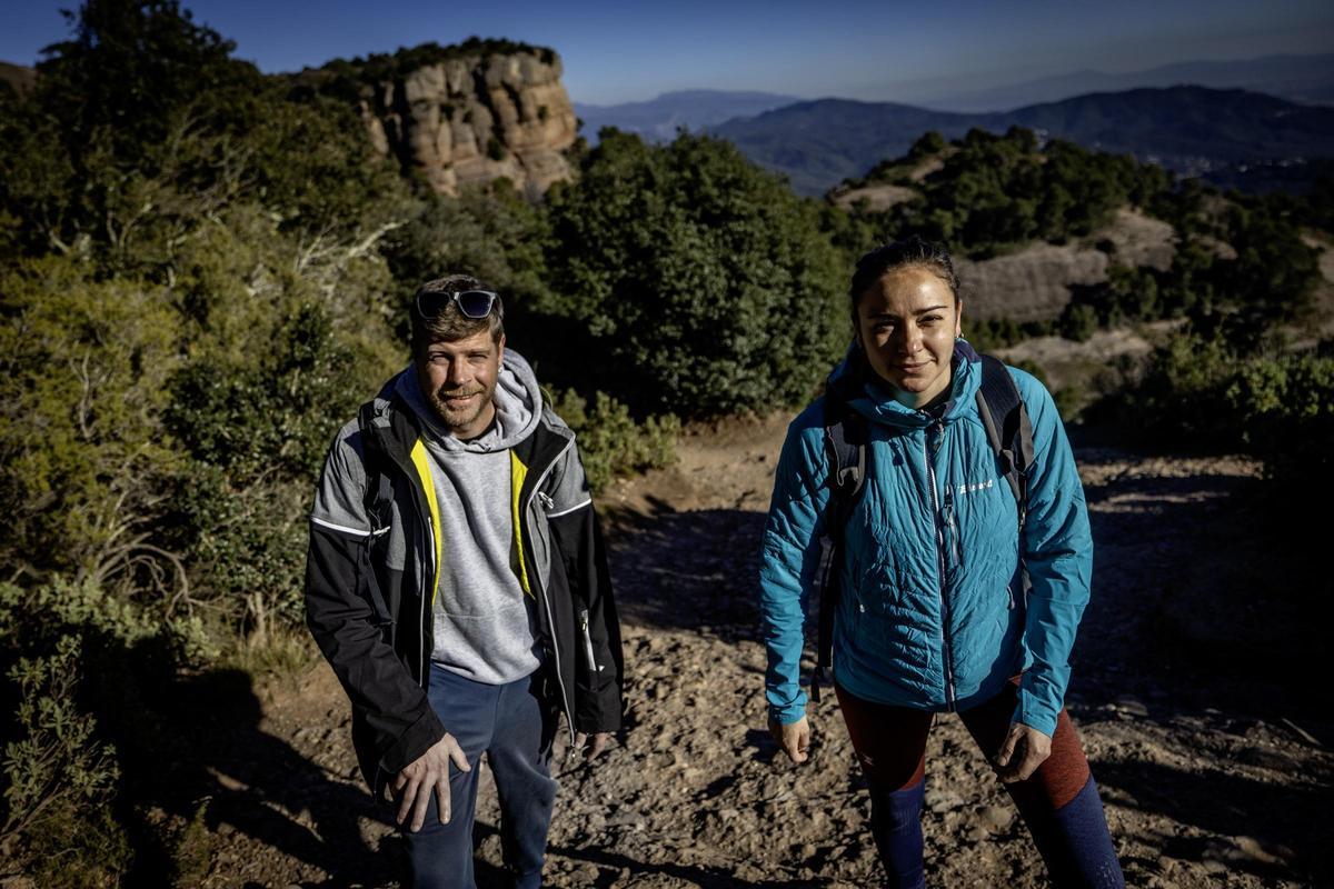 Patrícia González y Marc Nieves suben La Mola tras un año del cierre del restaurante