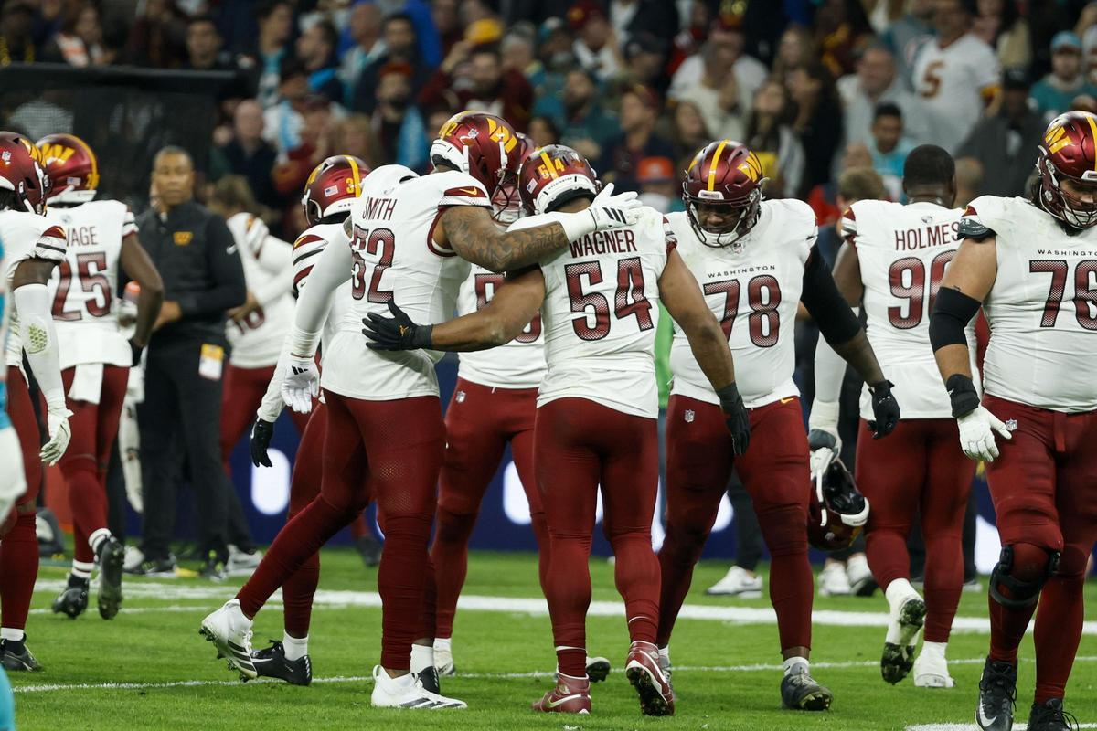 Jugadores de los Commanders.