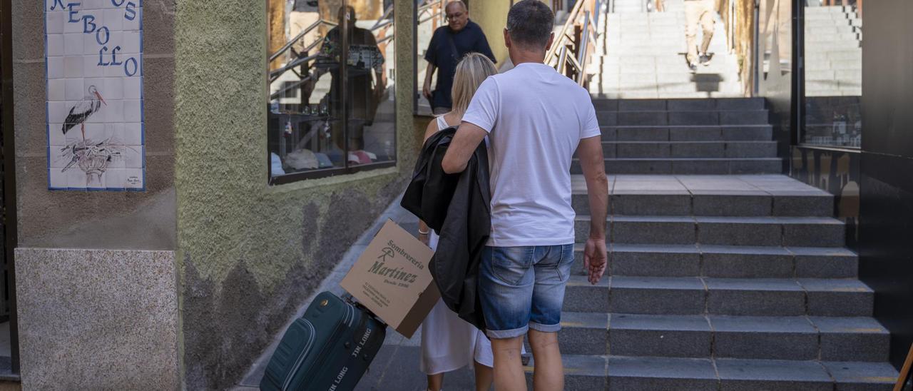 Imagen captada hoy en la calle Alzapiernas de Cáceres.