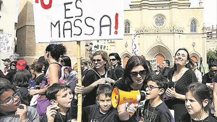 La AMPA del Marçà critica que el curso acaba sin soluciones