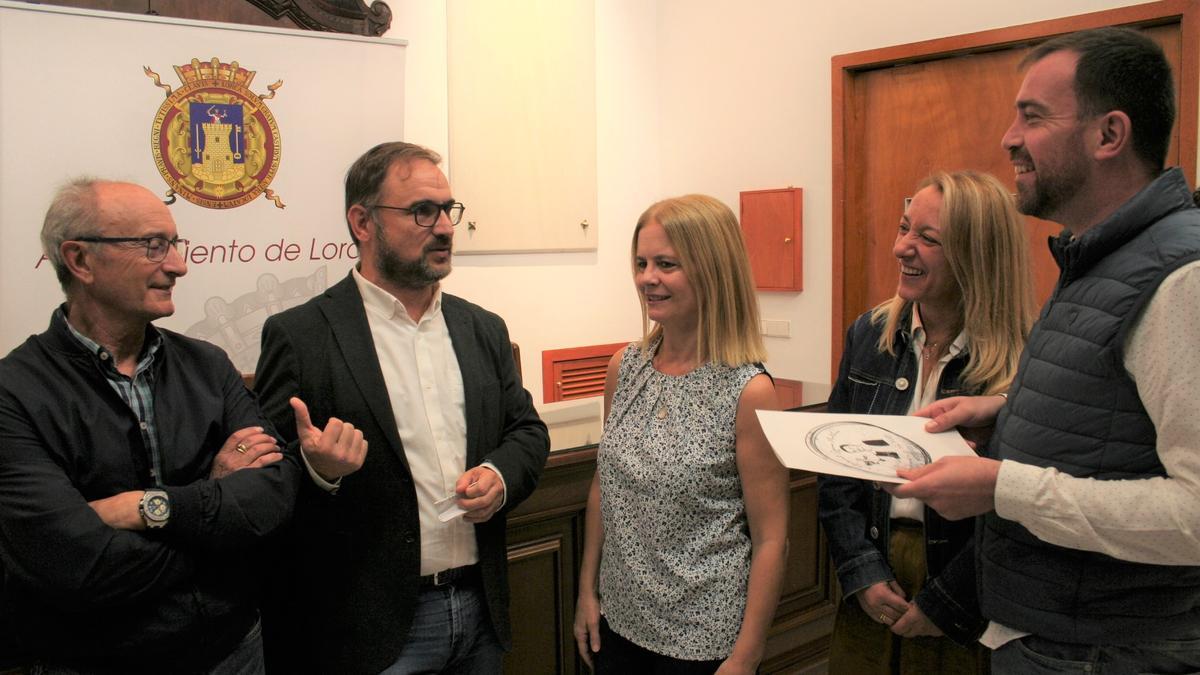 Juan Miguel Gómez, Diego José Mateos, Antonia Gómez, María Ángeles Mazuecos y Luis González, durante la presentación de los actos del centenario del nacimiento del ‘Tío Pillo’.