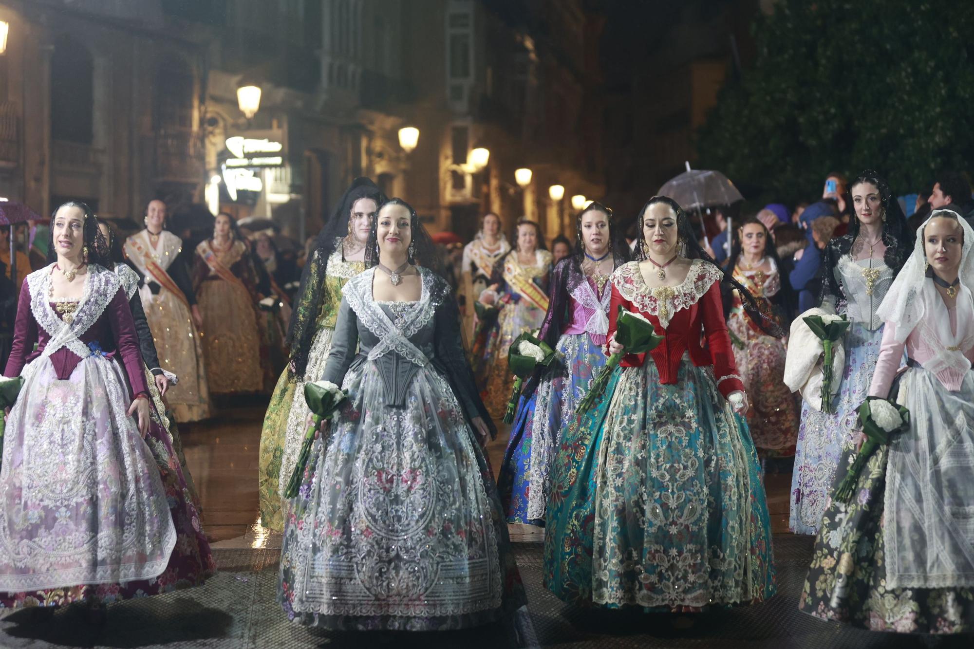 Búscate en la Ofrenda por la calle Quart (entre 22.00 y 23.00 horas)