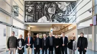 «Dones de ciència» llega a los 40 murales con Concha Monje y su robot
