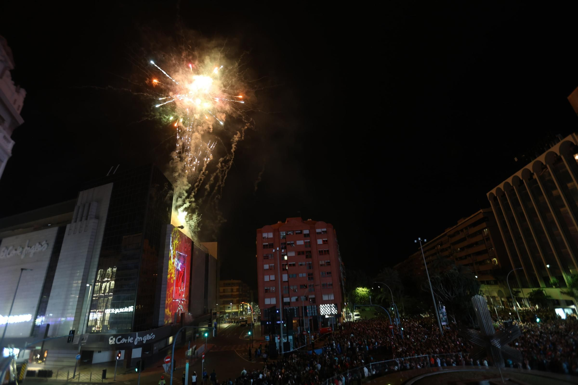 Todas las imágenes de l'Arribada del Foc 2025